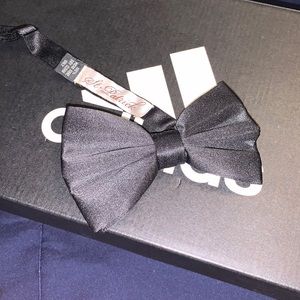 St.Patrick bow tie all black